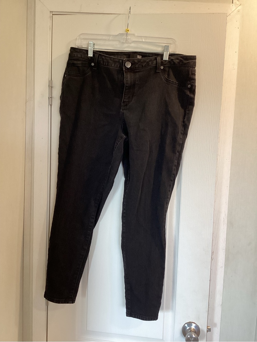 1822 Denim Women's Black Skinny Jeans 18W EUC